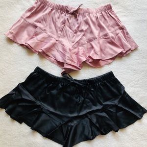 Victoria Secret Satin Shorts Set - Medium
